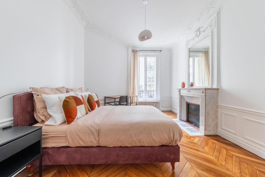 Haussmannian Apartment, Near Champs-Elysees Παρίσι Εξωτερικό φωτογραφία